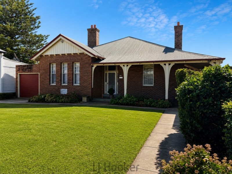 148 Denison Street, Hamilton NSW 2303