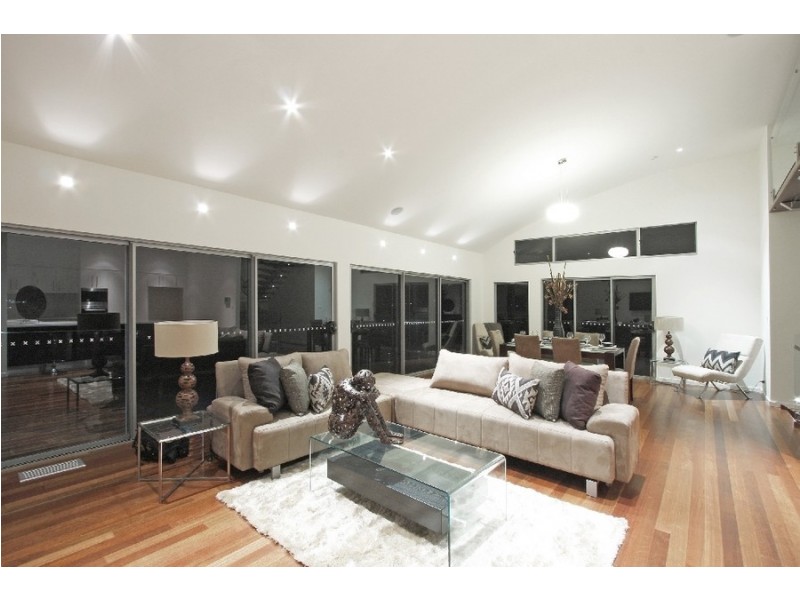 13 Killara Close, Coal Point NSW 2283