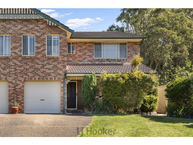 2/6 Excalibur Parade, Valentine NSW 2280