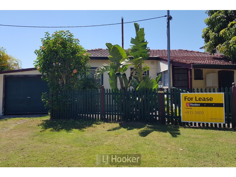 4 Anzac Parade, Toronto NSW 2283