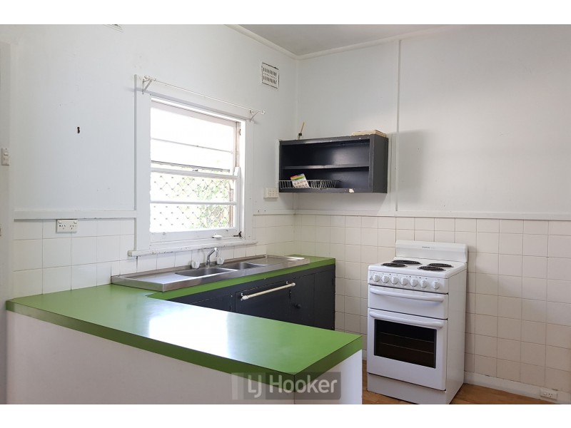 4 Anzac Parade, Toronto NSW 2283