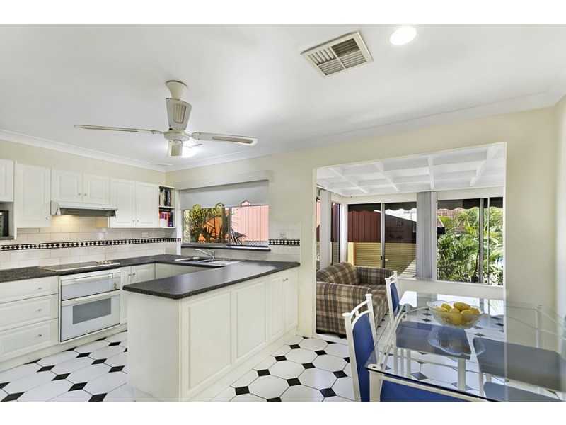 10 Cheryl Avenue, Glendale NSW 2285