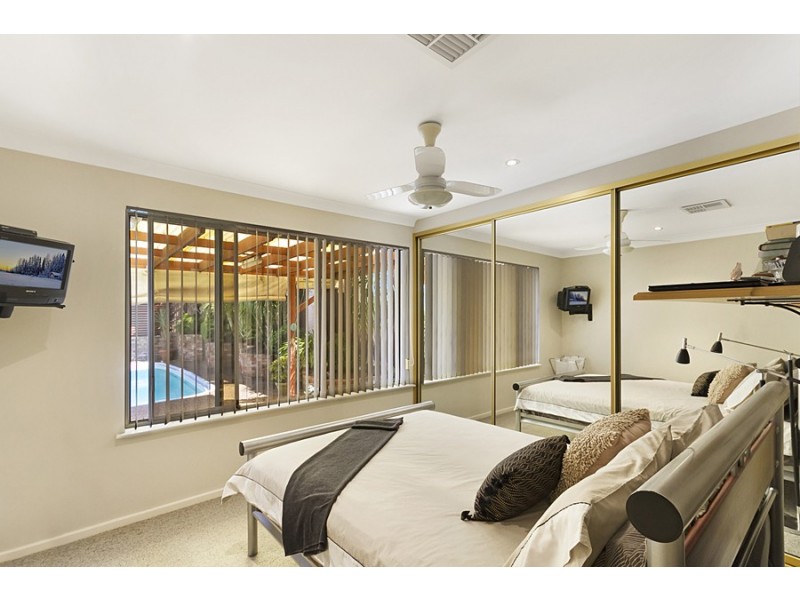 10 Cheryl Avenue, Glendale NSW 2285