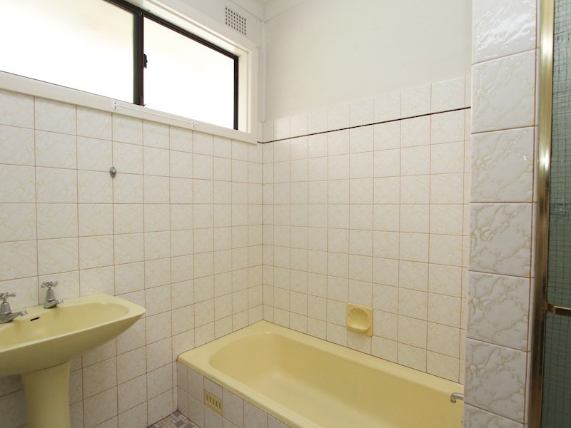 17 Merran Avenue, Charlestown NSW 2290