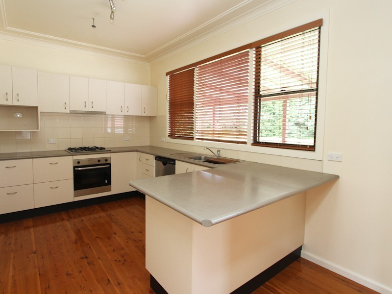 17 Merran Avenue, Charlestown NSW 2290