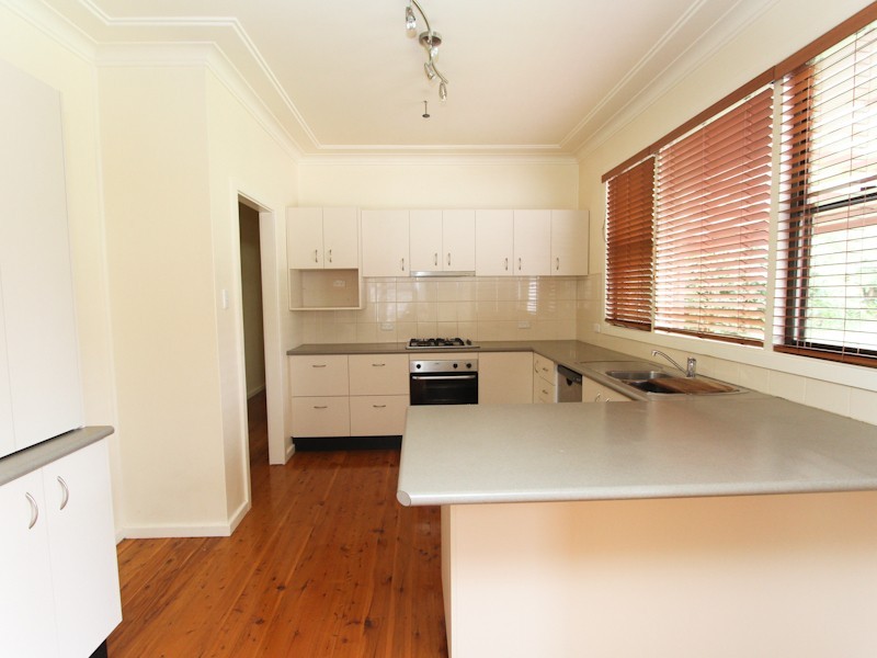 17 Merran Avenue, Charlestown NSW 2290