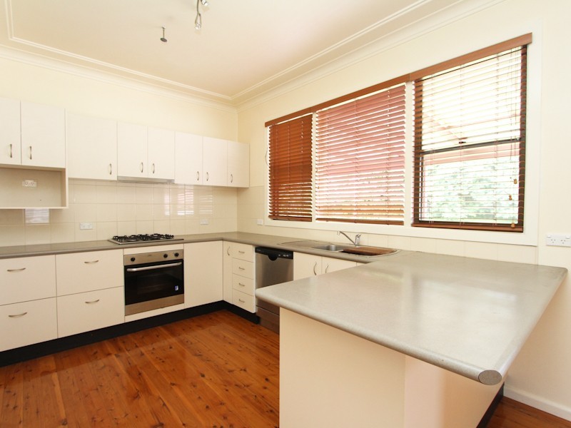 17 Merran Avenue, Charlestown NSW 2290