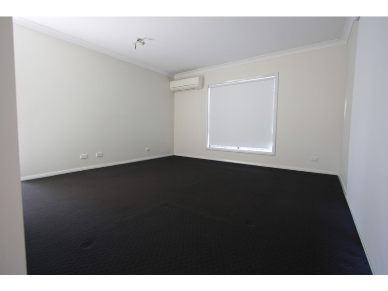 1/37 Hutchinson Street, Redhead NSW 2290