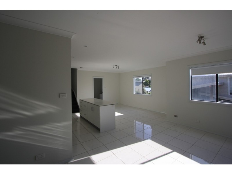 1/37 Hutchinson Street, Redhead NSW 2290