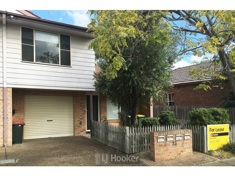 2/23 Sunderland Street, Mayfield NSW 2304