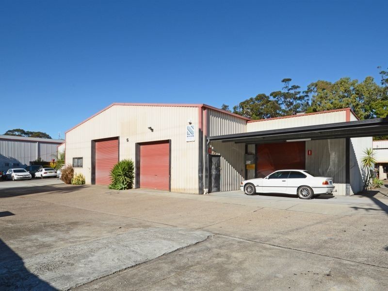 94 Excelsior Parade, Carey Bay NSW 2283