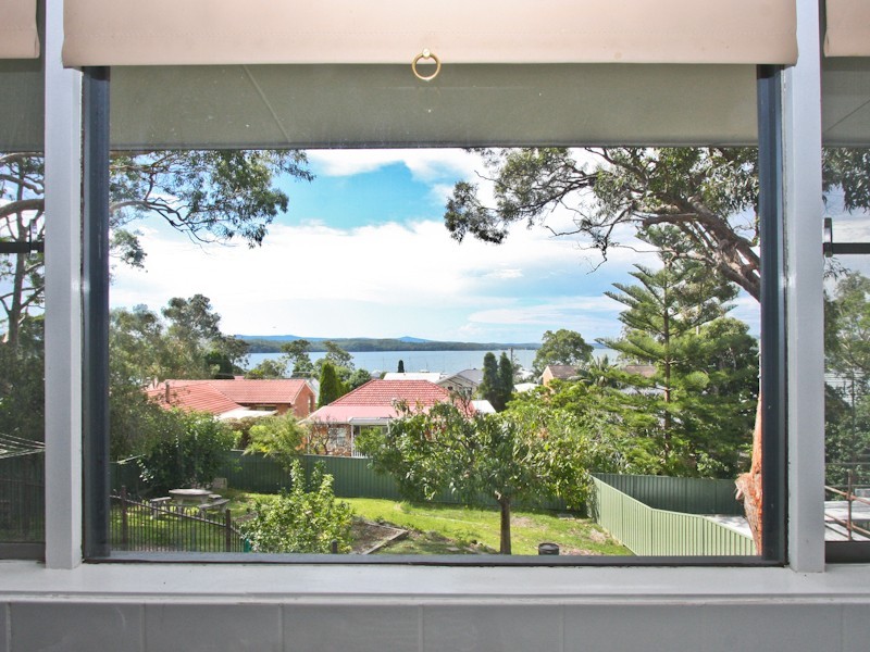 11 Albert Street, Valentine NSW 2280