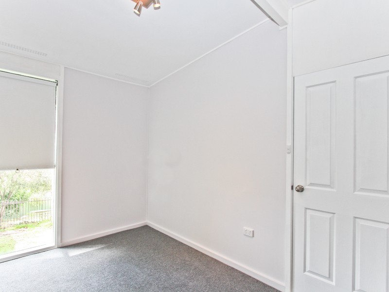 11 Albert Street, Valentine NSW 2280