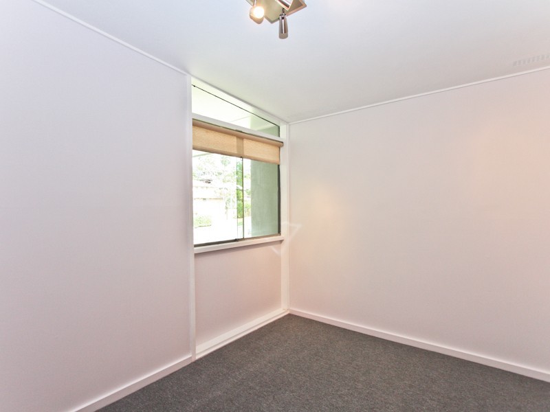 11 Albert Street, Valentine NSW 2280