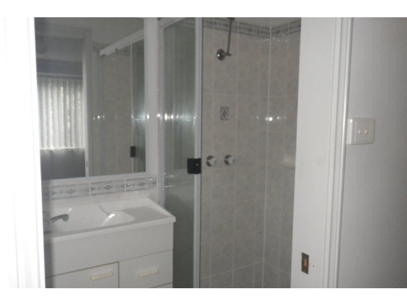 11 Canopus Close, Marmong Point NSW 2284