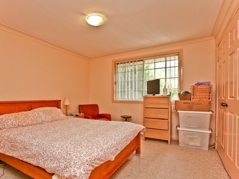 1 Chardonnay Court, Eleebana NSW 2282