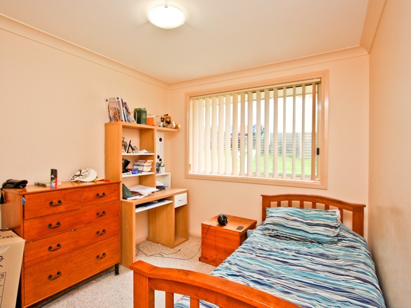 1 Chardonnay Court, Eleebana NSW 2282