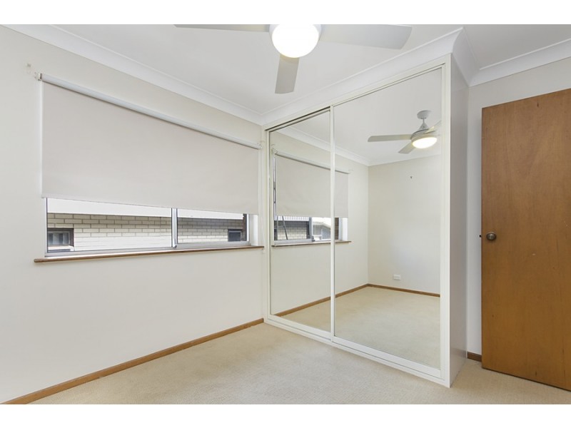 327 McCaffrey Drive, Rankin Park NSW 2287