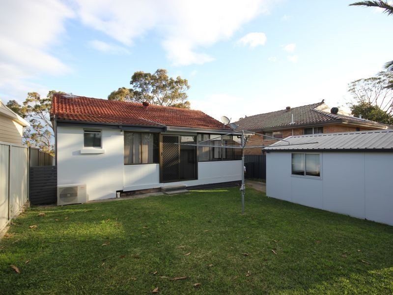 5 Hollway Street, Floraville NSW 2280