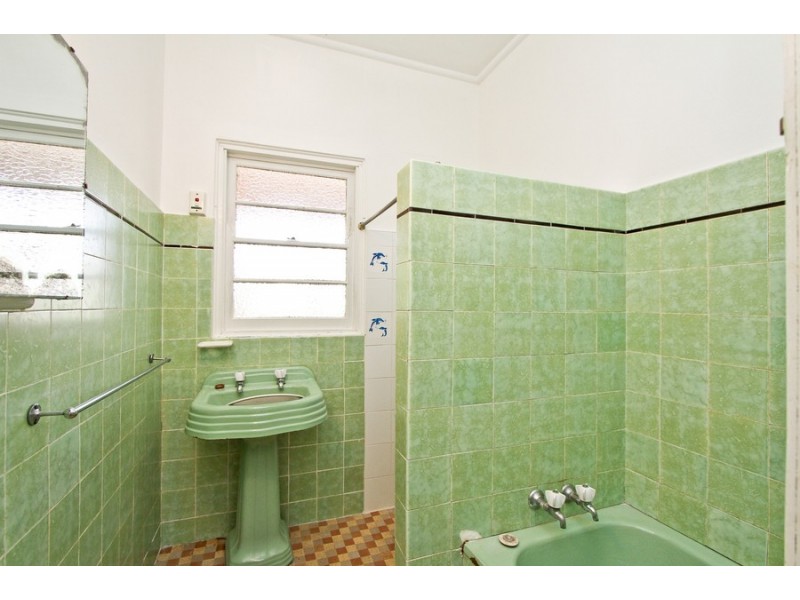 74 Lachlan Road, Cardiff NSW 2285