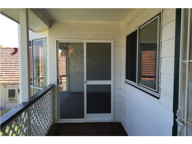 21 Beryl Street, Warners Bay NSW 2282