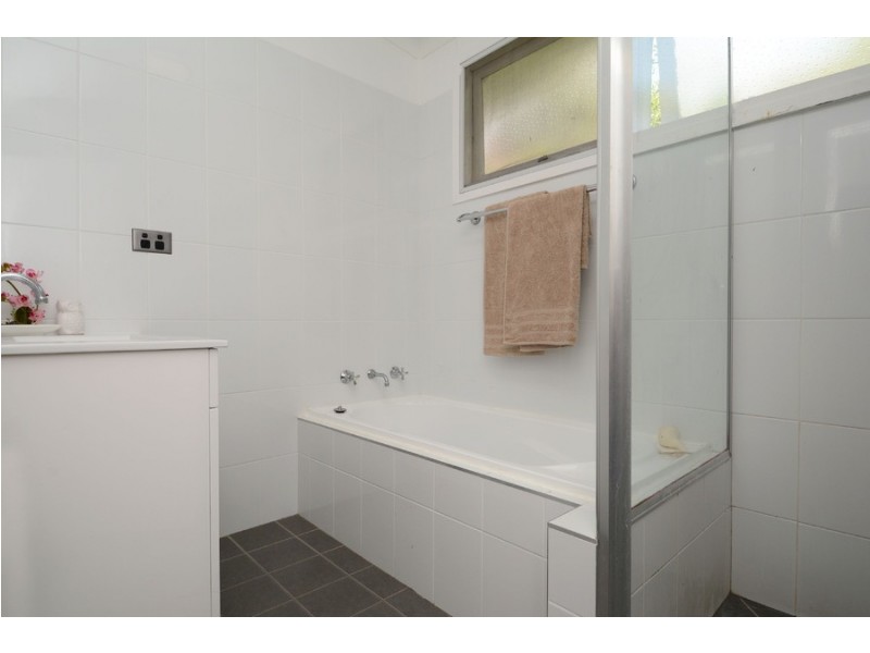 18 Kilaben Road, Kilaben Bay NSW 2283