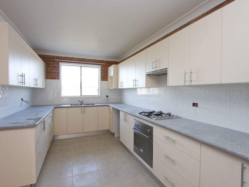 8 Koombool Avenue, Maryland NSW 2287