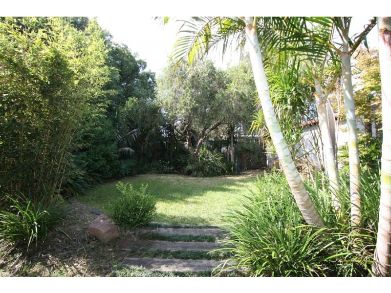 18 Edith Street, Speers Point NSW 2284