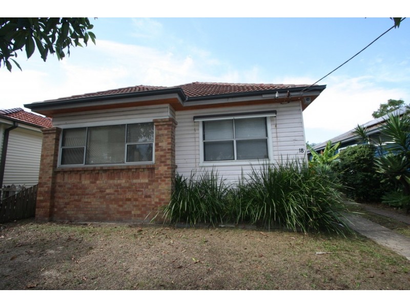 18 Edith Street, Speers Point NSW 2284