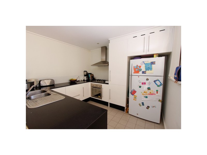 2/9 Howard Street, Warners Bay NSW 2282