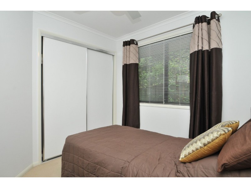 16 Burrawang Boulevard, Toronto NSW 2283