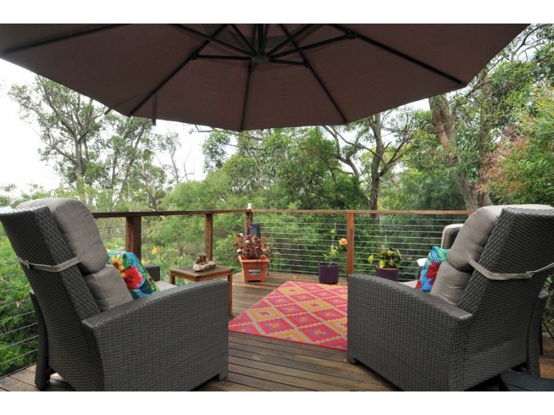 16 Burrawang Boulevard, Toronto NSW 2283