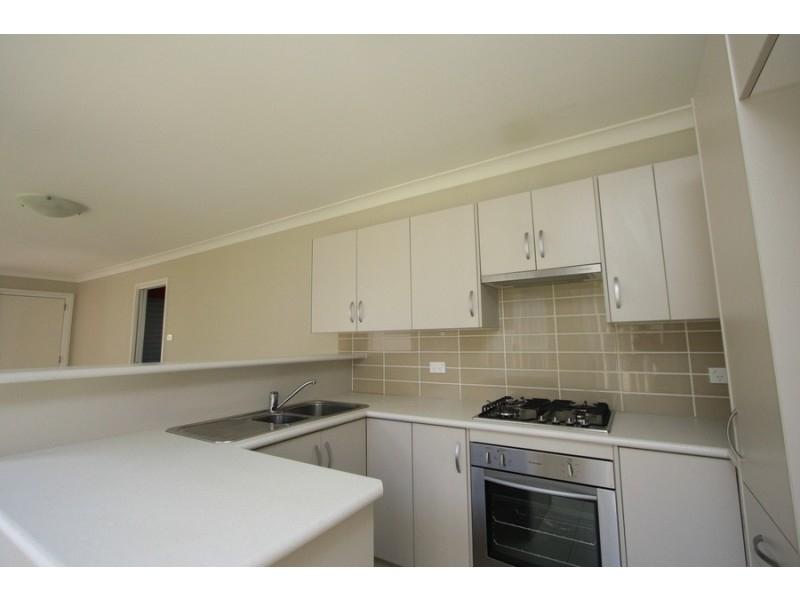 8 Kariboo Lane, Mount Hutton NSW 2290