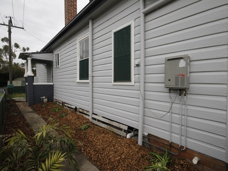 58 Nevill Street, Mayfield NSW 2304