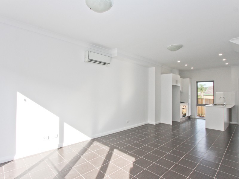 4/10 Steel Street, Jesmond NSW 2299
