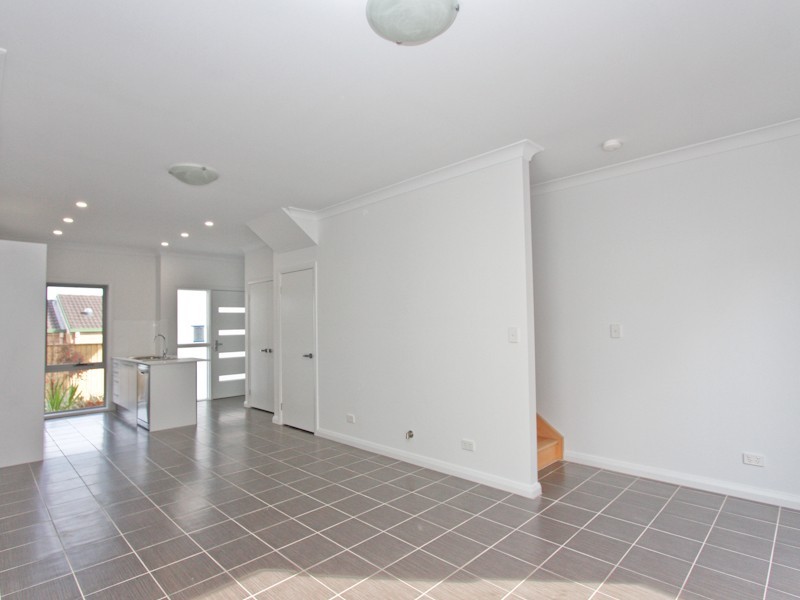 4/10 Steel Street, Jesmond NSW 2299