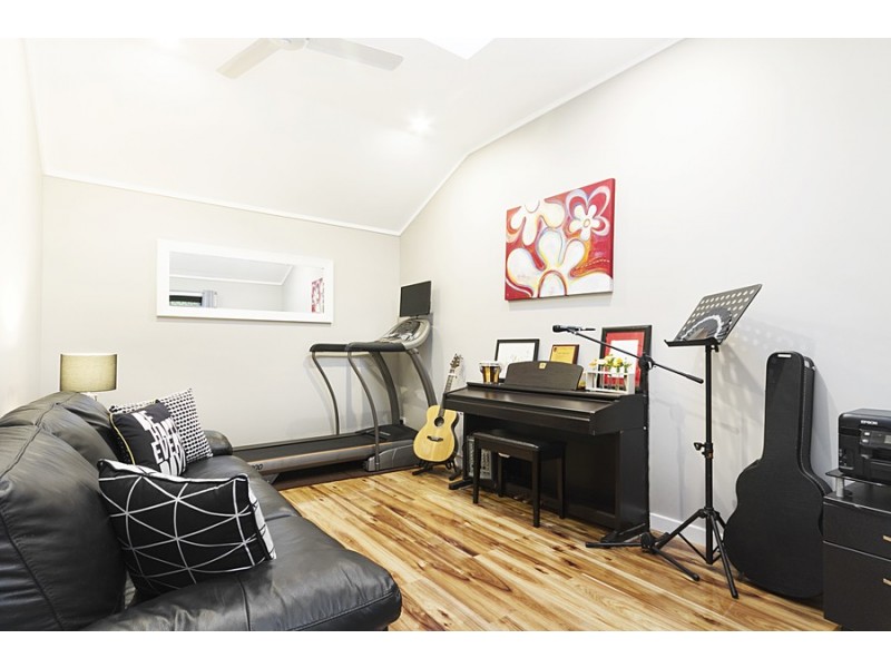 30 Henry Street, Tighes Hill NSW 2297