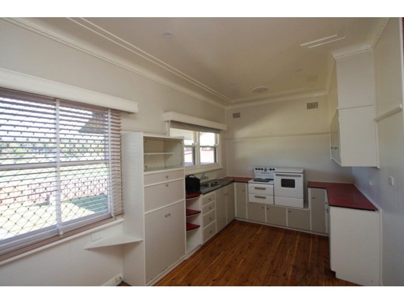 4 Walford Street, Wallsend NSW 2287