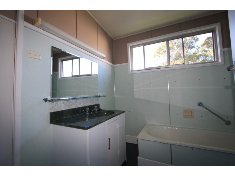 6 Ottys Lane, Fennell Bay NSW 2283