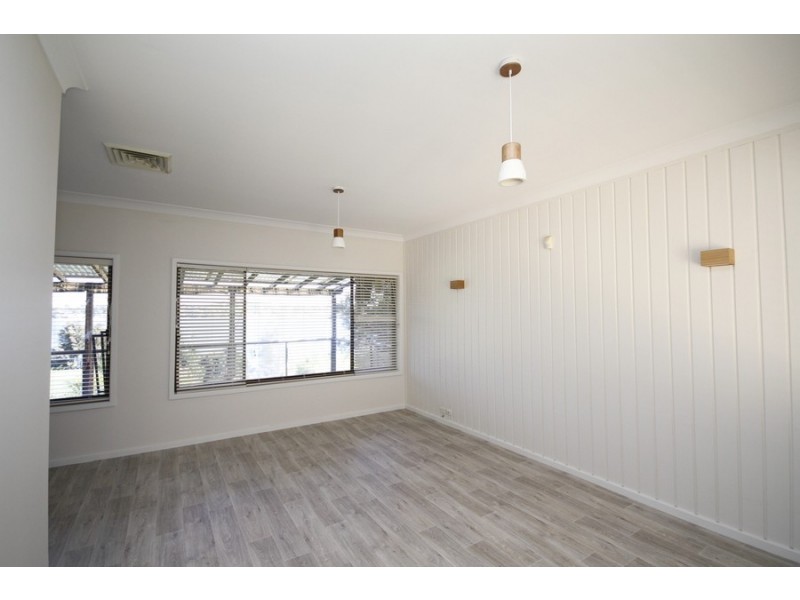 341 Coal Point Road, Coal Point NSW 2283