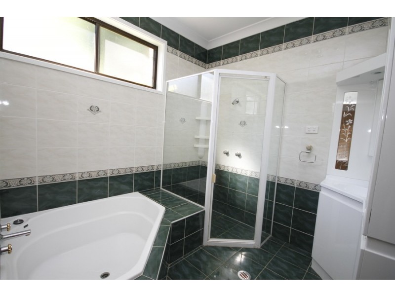 341 Coal Point Road, Coal Point NSW 2283