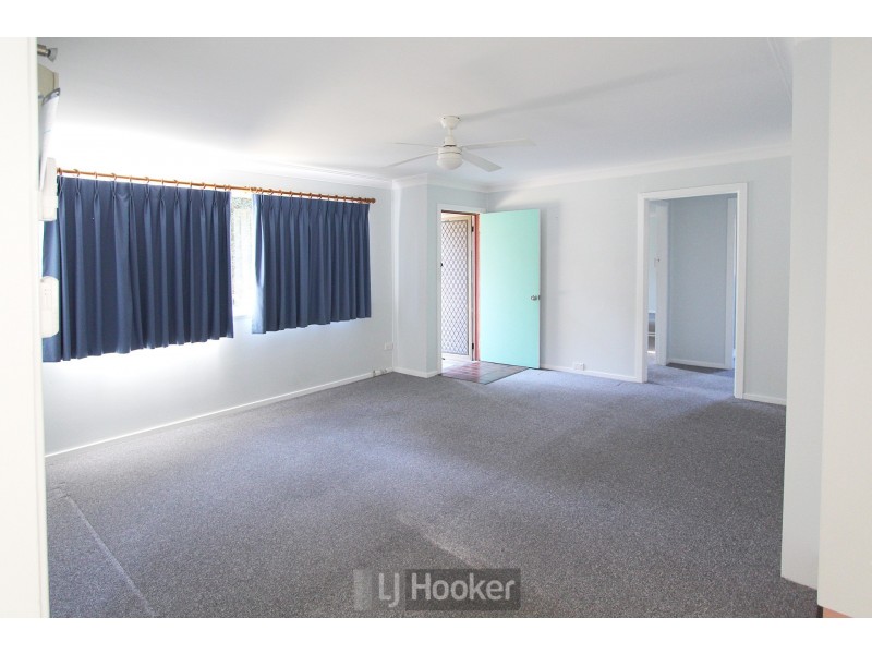 102 Excelsior Parade, Toronto NSW 2283