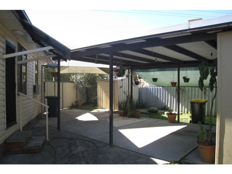 28 Jonathan Street, Warners Bay NSW 2282