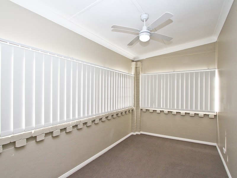 28 Evans Street, Belmont NSW 2280