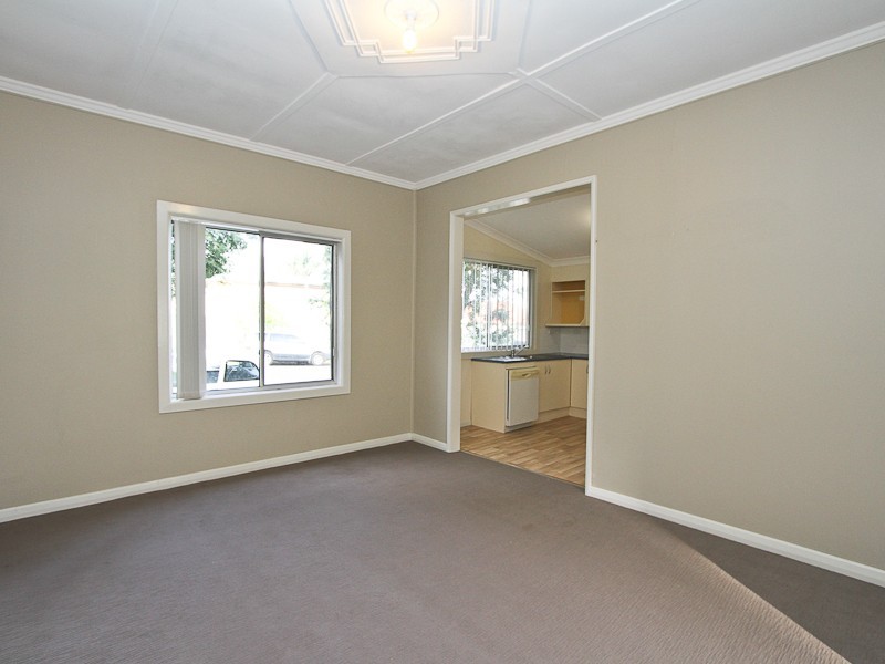 28 Evans Street, Belmont NSW 2280