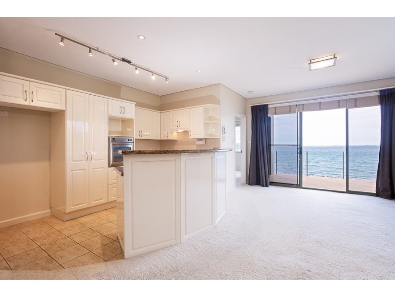 6/8 Ambrose Street, Carey Bay NSW 2283