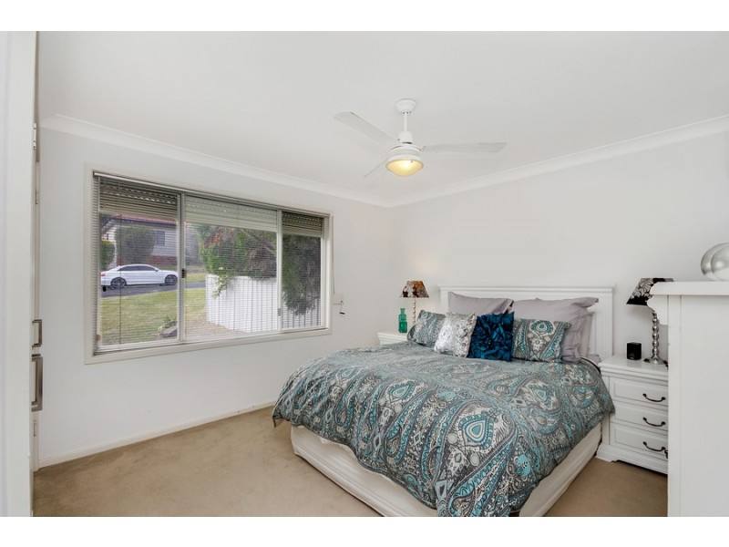 13a Davis Street, Speers Point NSW 2284