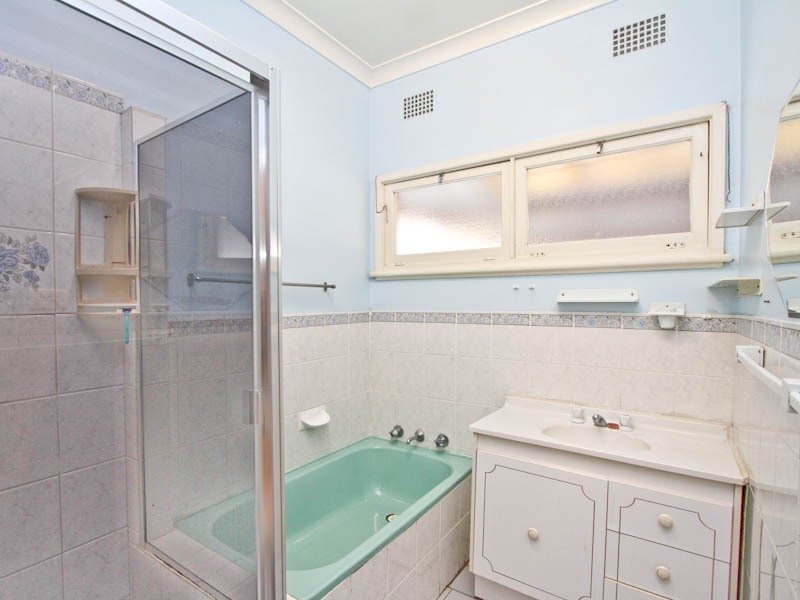 51 King Street, Warners Bay NSW 2282