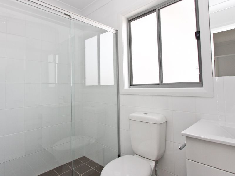 Room 1, 2/10 Steel Street, Jesmond NSW 2299