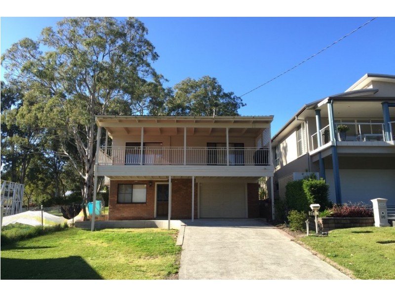 93 Dobell Drive, Wangi Wangi NSW 2267